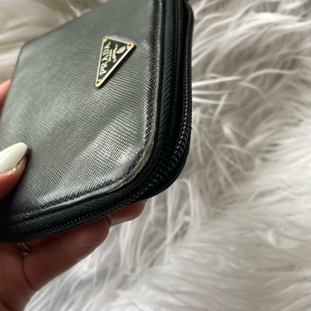 Black Prada wallet - Picture 4 of 8